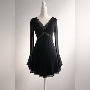 Hello Molly Black Flash Flair Long Sleeve Mini Dress, XS
New With Tags!